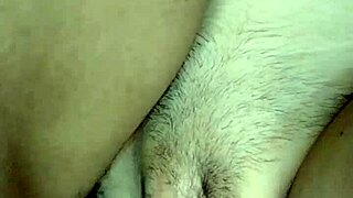 印度本土继妹和哥哥调皮玩耍