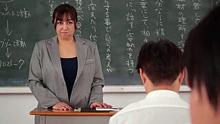 哦，天哪，我停不下来舔这个湿润的亚洲小穴，Reiko Iwai！