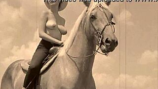 复古氛围，户外原始动作在毛阴上。