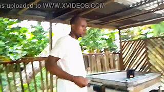 Encouraging amateurs to enter the porn industry