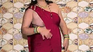 Housewife Poses as Lover in Homemade Photoshoot