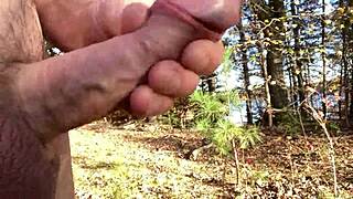 i'm out in the forest flashing my clit... update 19 feels sooo good orgamsming homemade voyeur style img 1255 😩