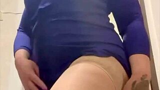 uh big-ass stepmom calls stepbro for some intimate assfucking fun