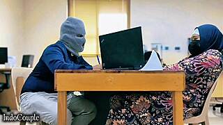 i'm the hijab muslim wife cheating with office buddy... he vibes my pussy so good with that toy