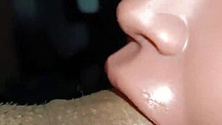lipsy anal intenso y mamada de juguete del ano a la boca
