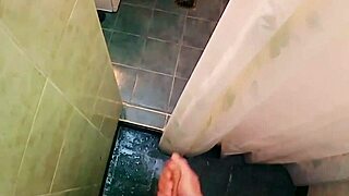 Mature bbw lady lynn wants more than a regular massage