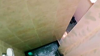 Mature bbw lady lynn wants more than a regular massage