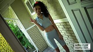 Jada doll gags deep on thick dick during rough play