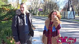 Elena de la Vega hunts a good stallion in the street