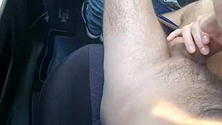 i gave the taxi driver a sloppy blowjob in his car