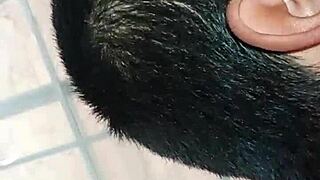 Veracruzana shows off her big ass while masturbating