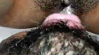 Veracruzana shows off her big ass while masturbating