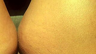 Brazilian wife exposes herself for cuckold fun