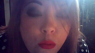 British BBW Tina Snua smokes with dangling drifts and cone exhales.