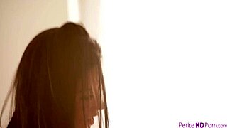 Workout Partner Sucks Me Off After Intense Gym Session!