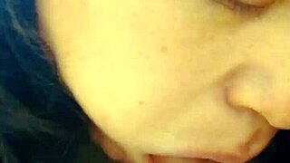 mi padrastro mando a su amigo para una buena mamada de verga por dinero