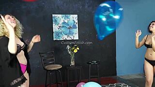 What happens backstage with the fetish model and her balloon?