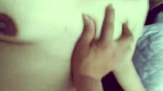 Hey, wanna see Khmer girl swallowing cum?