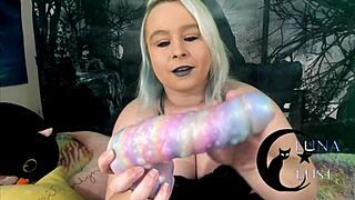 Unboxing Big Tits BBW Dildo
