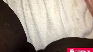 Princess Shayy moans intensely using dildo on her pussy