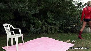 super hot blond babe receives attention