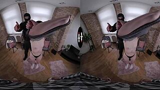 i'm gettin' that double pussy vaccinatn in the dark vr room