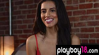 Sarah Mooney Flaunts Her Bombastic Boobs!