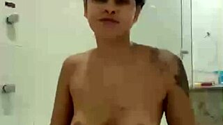 Hot morena Bia masturbates wildly with shower jet in solo session!