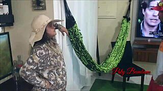Paty Bumbum and El Toro De Oro in fetish teen action