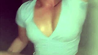 Pawg Kitty Kash Bends Over for Outdoor Car Sex and Ass Cumshot