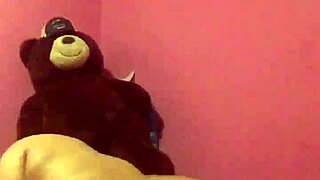 Whorelladevil Takes White Dick