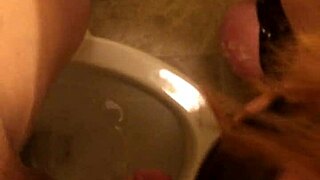 i'm fuckin alex's throath so hard, it's hardcore