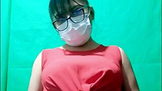 My hot stepsister borrows the room for homemade porn with her tight pink pussy 😏