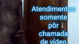 Puto Magrinho Pirocudo Do Rio De Janeiro Esperando Sua Vez Pra Entrar No Quarto Er Fuder A Casada
