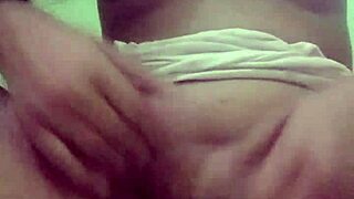 Solo asian girl masturbates with anal play