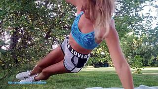 Kayla Kandy's Intense Sri Lankan Workout Session