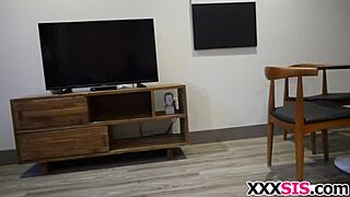 blonde elizabeth jolie gets fucked by stepbro