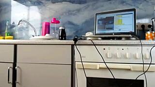 Babe Sexydea Masturbating On Live Webcam