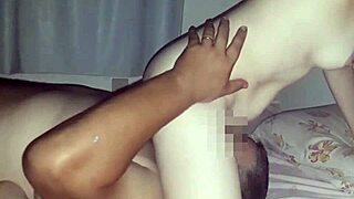 quem gosta de sentar na cara do marido pra chupar buceta?