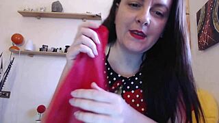 Nicoletta gets you hyped with huge balloons. READY TO SEE her wild fetish PASSION?