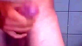 Hungarian Amateur ENJOYS Solo MASTURBATION In European Setting