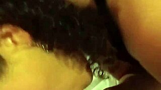 She Gives Blowjob In Hotel With Shame