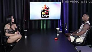 Safada Asks How Many Centimeters The Dick Needs To Enter Her Ass And He Was Kicked Out At A Party - Will Mastro Sheer Red