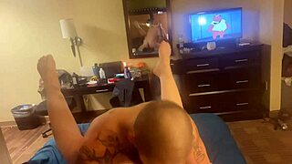 hey, i'm out here fox huntin' dat tight ass for some wild fun tonight!