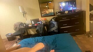 hey, i'm out here fox huntin' dat tight ass for some wild fun tonight!