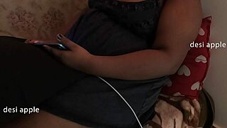 desi india it girl with big tits