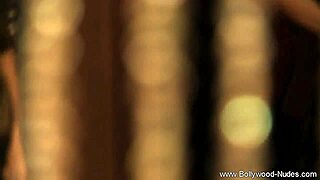 Dancing Queen from India Strips Down Erotically