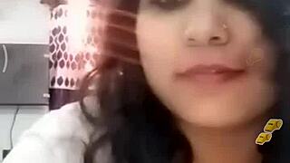 Sona Bhabhi's Nipple Tease on Bigo Live