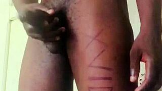 Bad Bitches Only: Muff Diving And Monster Cock Licking