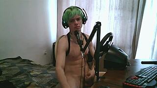 Ever seen a monster cock webcam show like Dr. Victor Escobar?